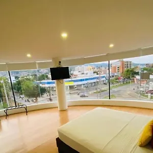 Metropolis Plaza Hotel